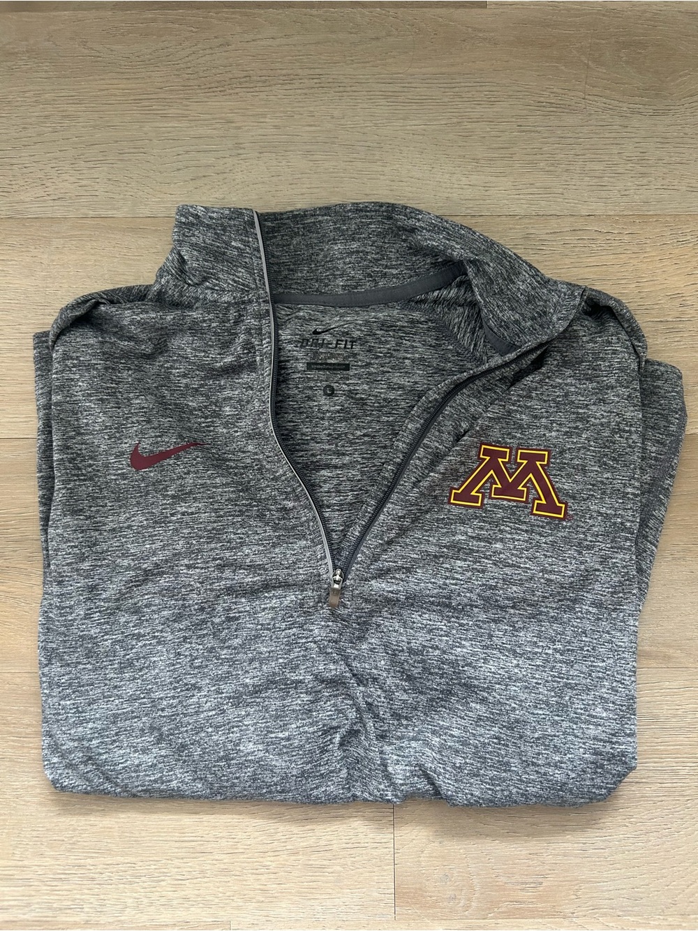 Nike women’s Heathered Gray Quarter-Zip with Maroon and Gold Minnesota M